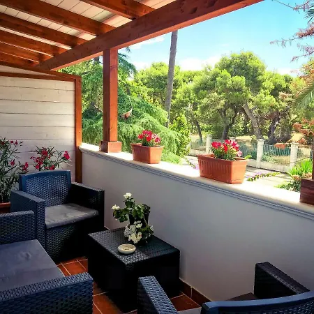La Rosa Dei Venti Bed & Breakfast 3*